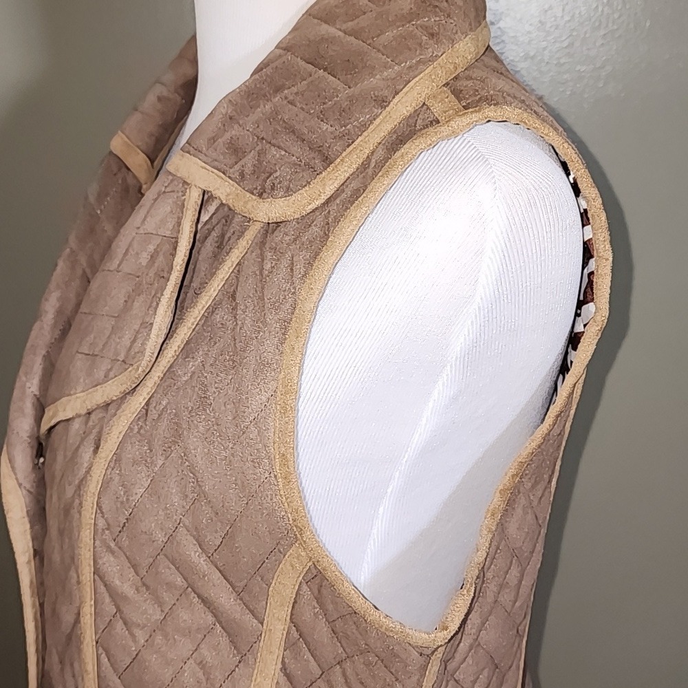 Tasha Polizzi Collection Vest Size‎ XL Quilted - Picture 14 of 16